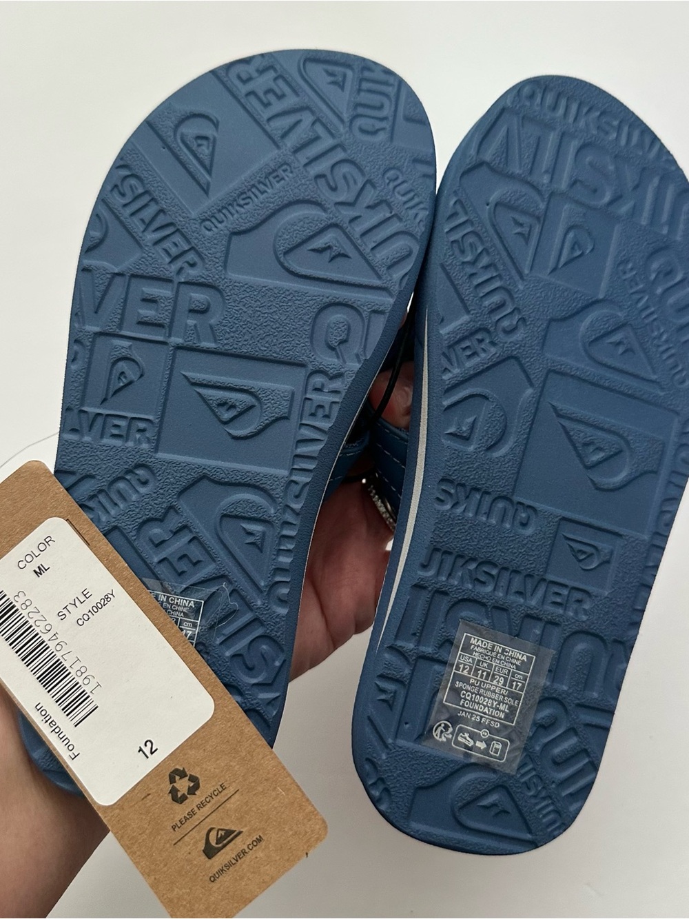 Quiksilver Boys Blue Gradient Stripe Flip Flops - Picture 3 of 3